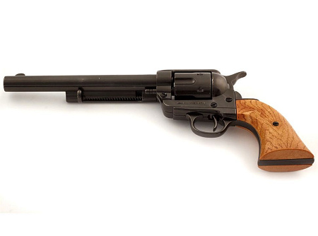 Револьвер Кольт "Peacemaker­­" 7½°, США 1873 г. (макет, ММГ)