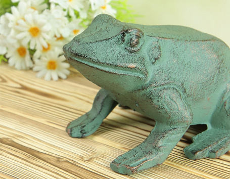 Фигура декоративная "Лягушка"