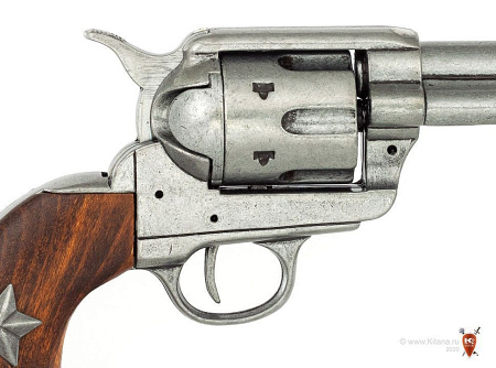 Револьвер Кольт Peacemaker, 4,75° (США, 1873 г.) (макет, ММГ)