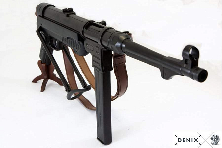 Автомат Шмайсер MP-40 с ремнем (макет, ММГ)