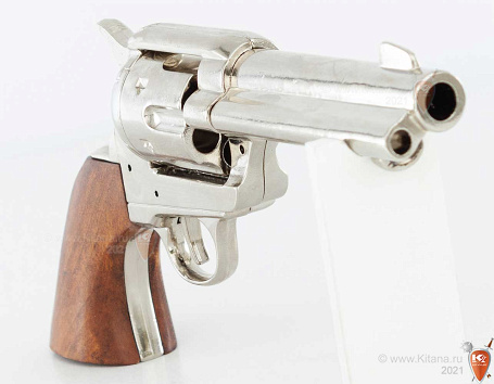 Револьвер Кольт Peacemaker, 45 калибр  (макет, ММГ)