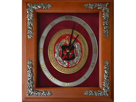 Настенные часы в деревянной раме "100 лет ГРУ" 29х34 см
