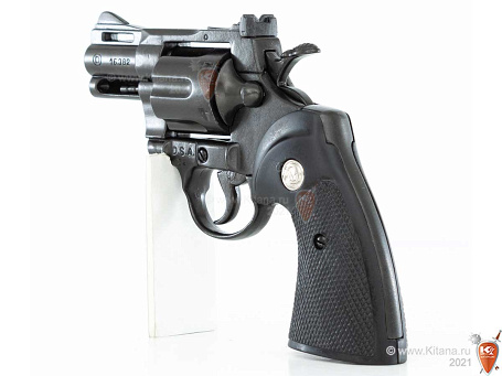 Револьвер Python 2" Магнум, США, 1955г. (макет, ММГ)