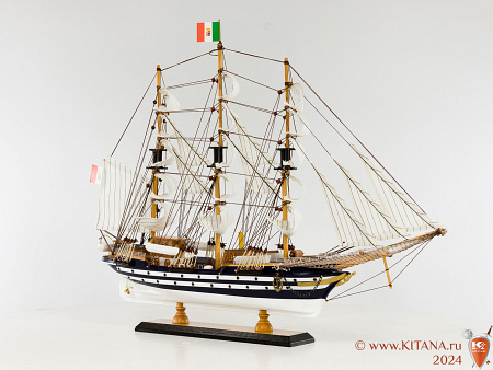 Модель корабля "Amerigo Vespucci'' 64 см.