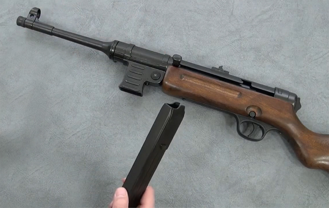 Автомат Шмайсер MP-41 с ремнём  (макет, ММГ)