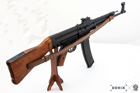 Макет штурмовой винтовки StG 44 (Sturmgewehr 44)