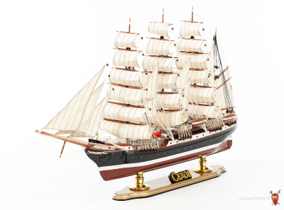 Модель парусного корабля "Седов", 80см.