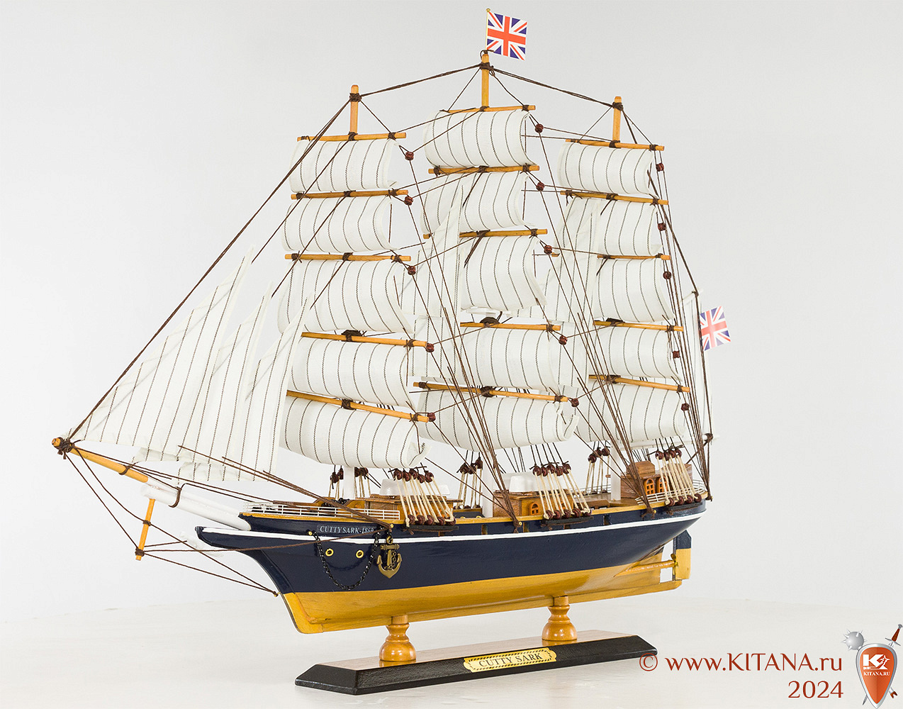 Модель корабля "Cutty Sark" 64 см.