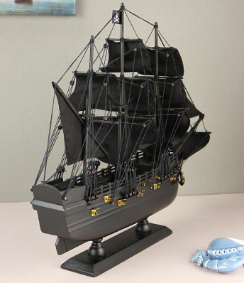 Модель парусника "Черная Жемчужина" 50см.