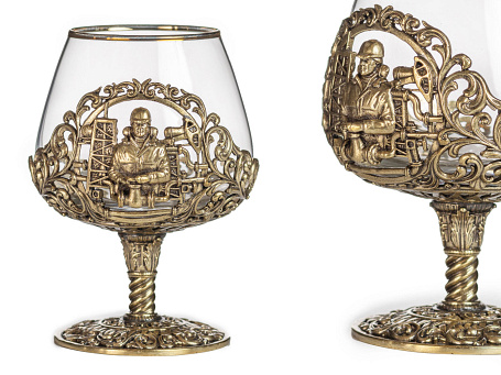 Бокалы для коньяка "Нефтяник" 2шт. в кейсе