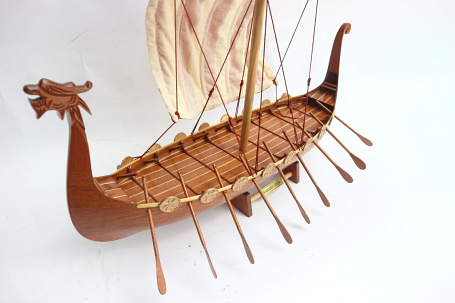 Модель парусника "Дракар викингов" Скандинавия, 60 см